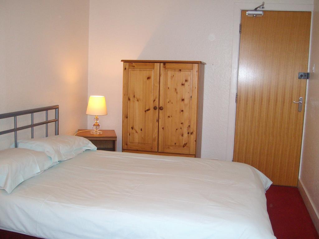 Lindhome Guest House Aberdeen Habitación foto