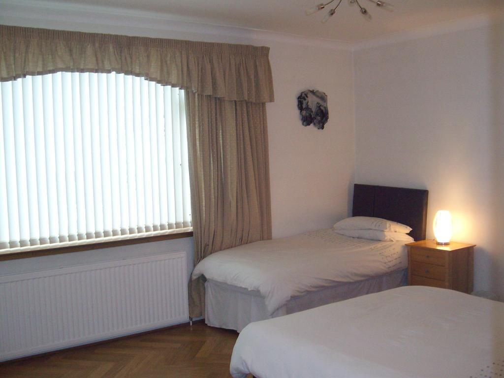 Lindhome Guest House Aberdeen Habitación foto