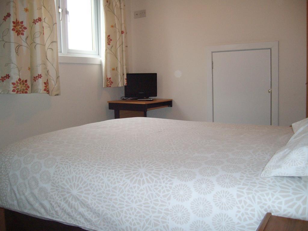 Lindhome Guest House Aberdeen Habitación foto